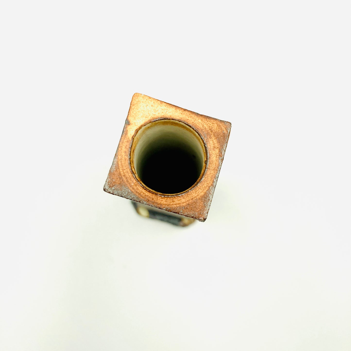 säulenartige Vase aus TOKONAME