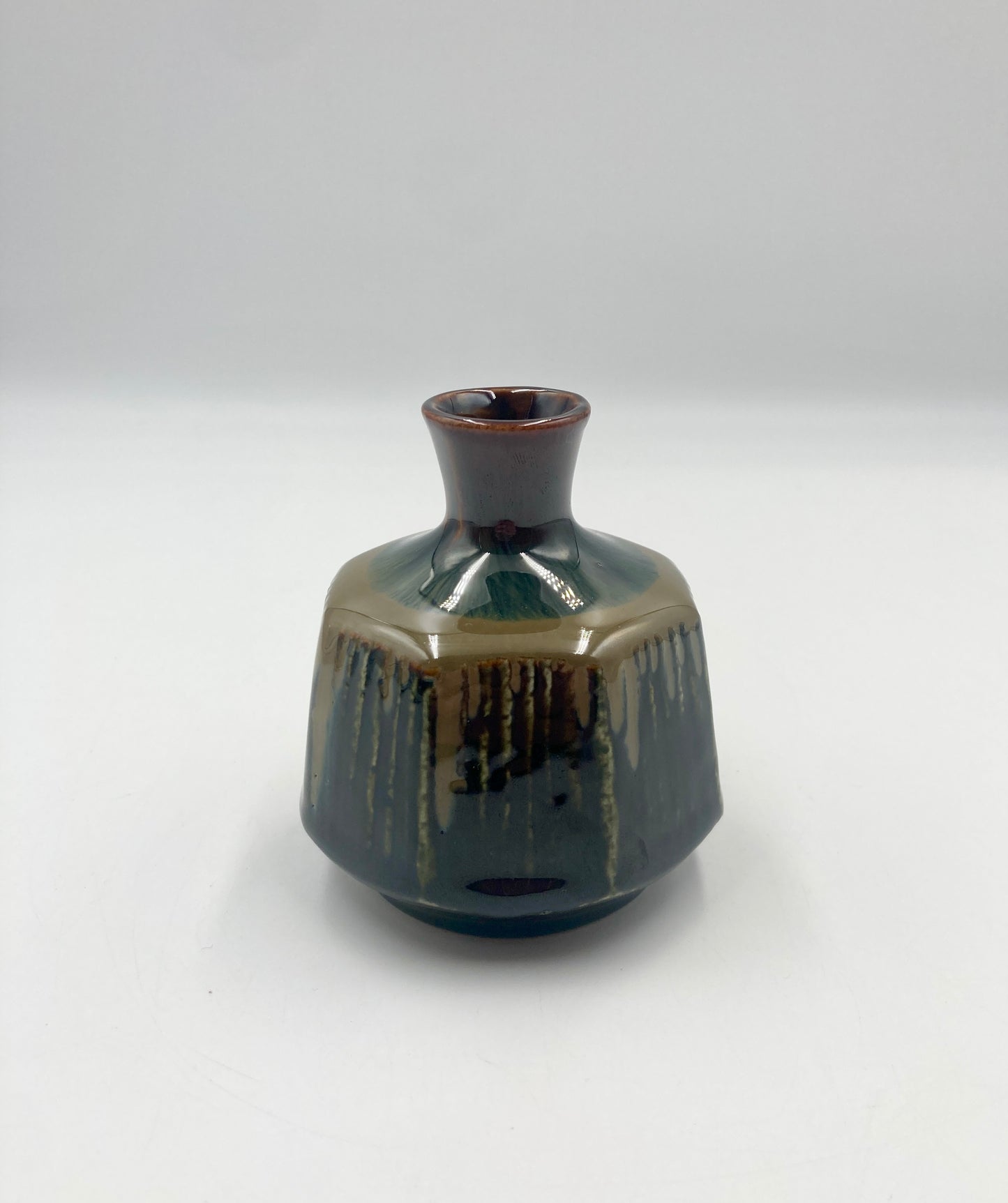 6-seitige Porzellanvase