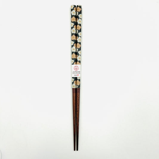 Chopsticks Ume, Urushi auf Polyesterackierung