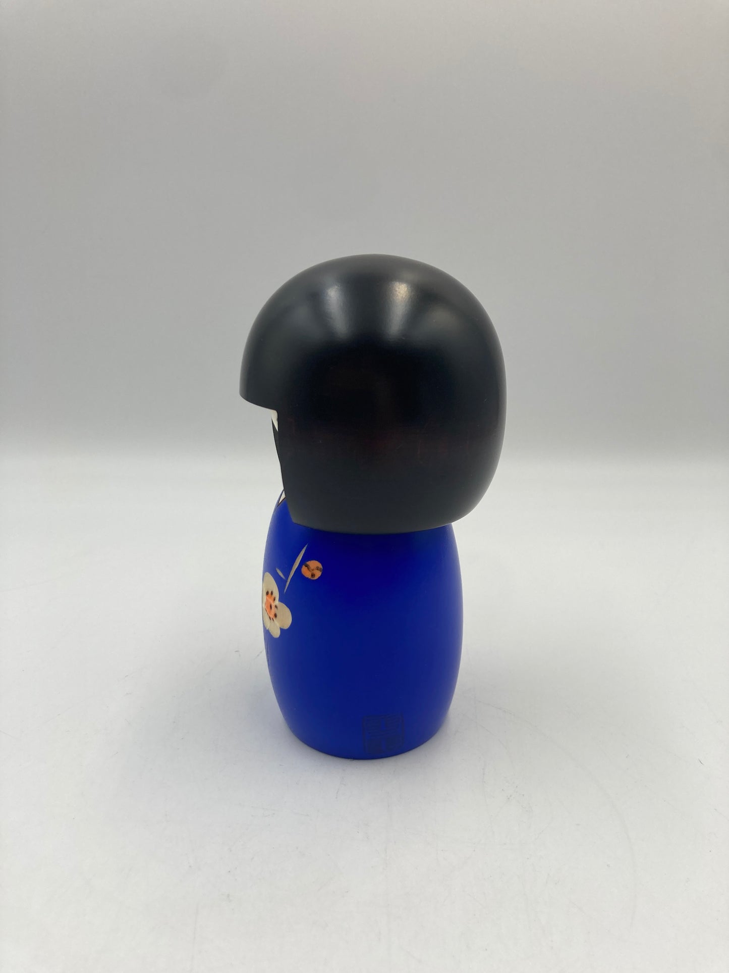 Kokeshi KAIKA (blooming) blue