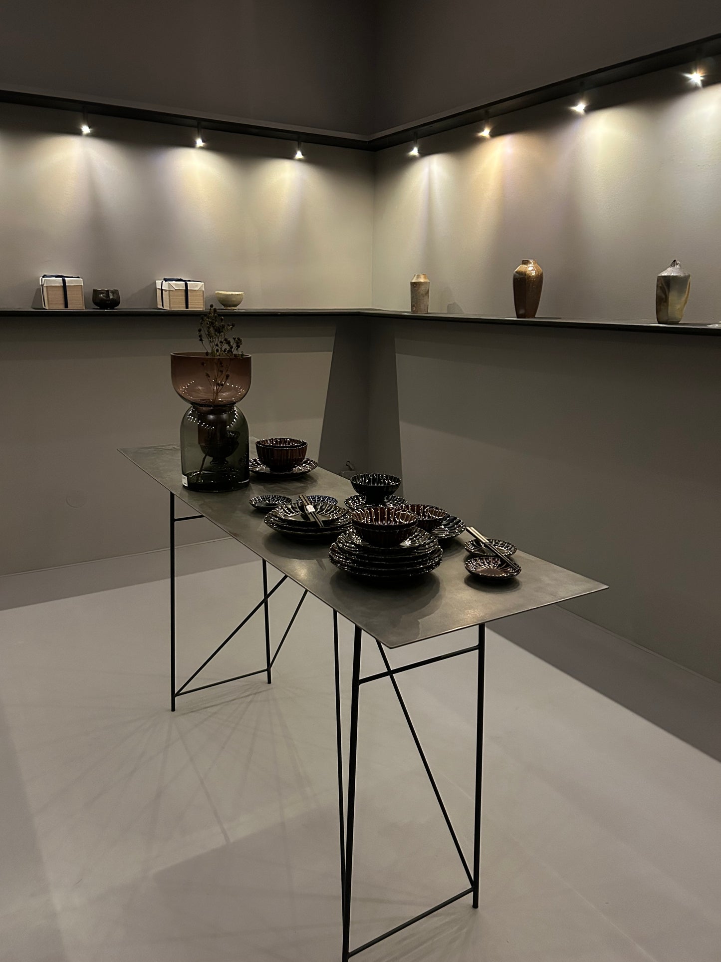 Porzellanplatte GIYAMAN / Keramik / Japan