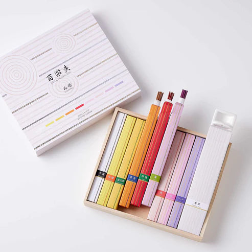 Räucherstäbchenset HYAKURAKUKA mit Halter